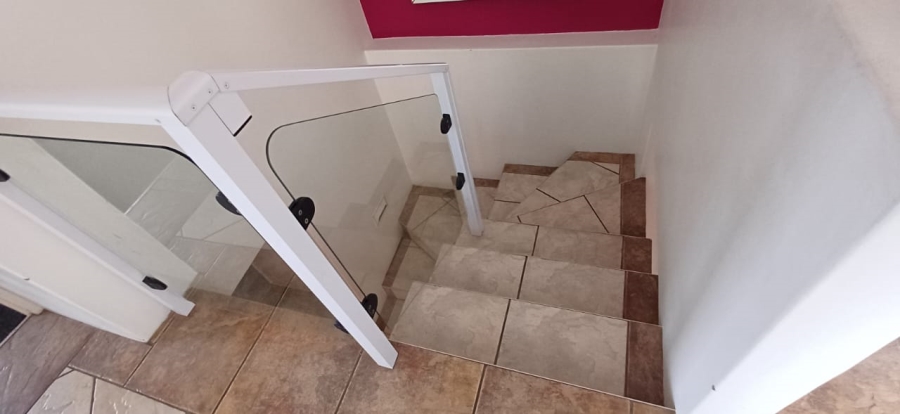 3 Bedroom Property for Sale in Nahoon Valley Park Eastern Cape